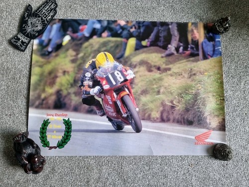 Joey dunlop winner poster - dunlop, tt
