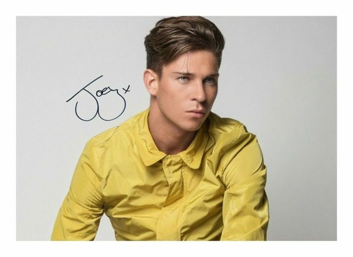 Joey essex autograph signature - essex,