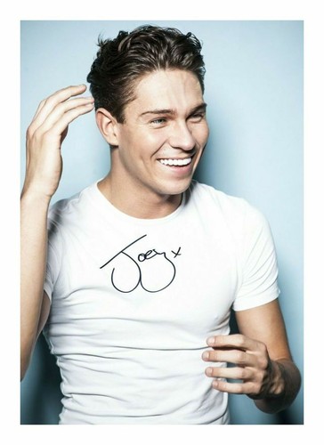 Joey essex autograph - autograph, signature